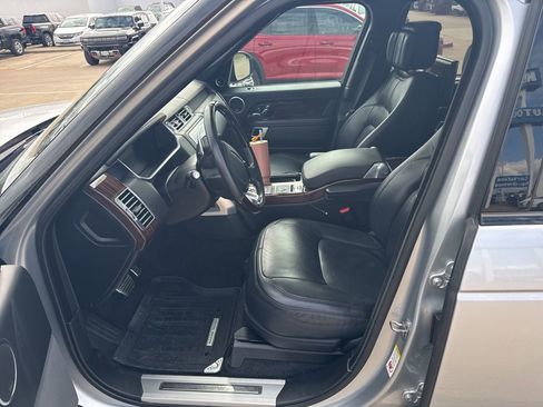 Used 2018 Land Rover Range Rover Long Wheelbase Autobiography image 10