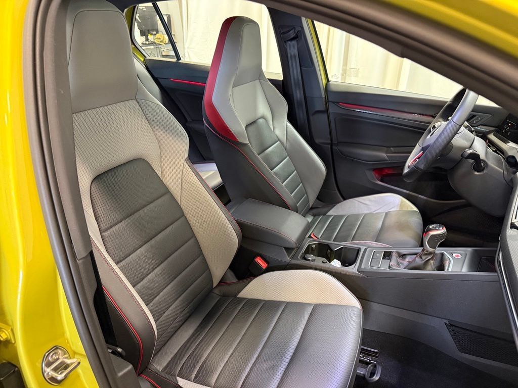 Used 2022 Volkswagen GTI Autobahn FWD image 21