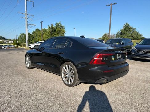 Used 2020 Volvo S60 T5 Momentum FWD image 3
