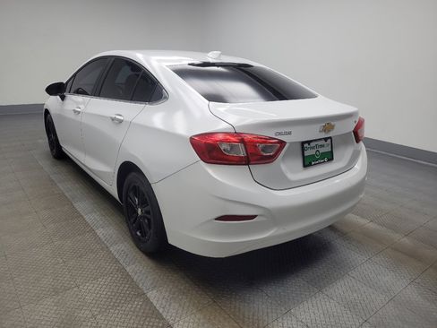Used 2016 Chevrolet Cruze LT w/ Convenience Package image 5
