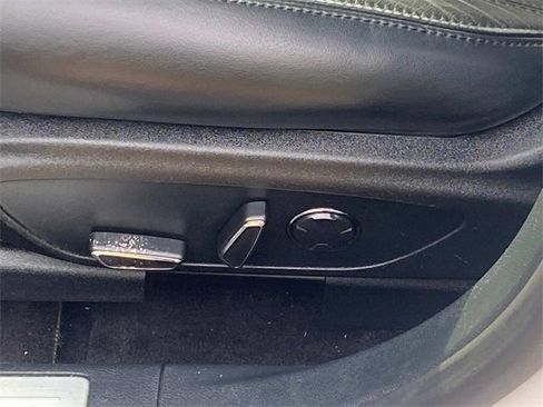 Used 2017 Lincoln MKZ Select w/ Select Plus Package image 15