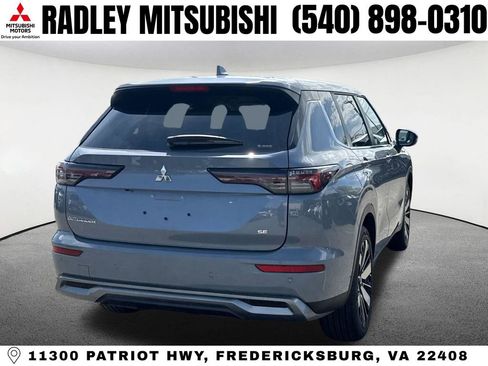 New 2026 Mitsubishi Outlander SE image 20