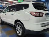 Used 2017 Chevrolet Traverse LT image 4