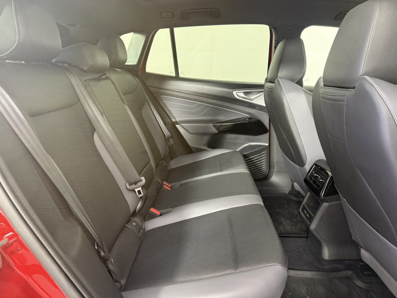 Used 2023 Volkswagen ID.4 Pro S RWD image 13