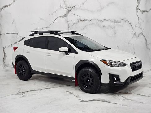 Used 2018 Subaru Crosstrek 2.0i Premium AWD/4WD image 5