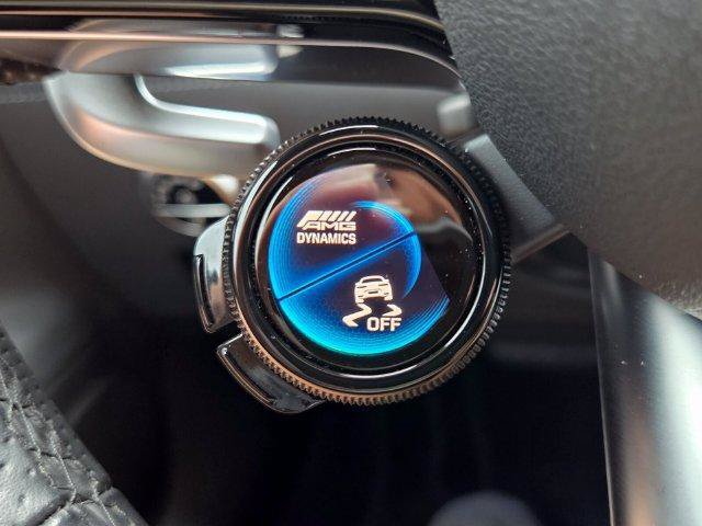Used 2022 Mercedes-Benz SL 63 AMG 4MATIC image 28