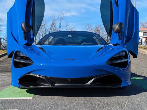 Used 2021 McLaren 720S Luxury RWD image 12