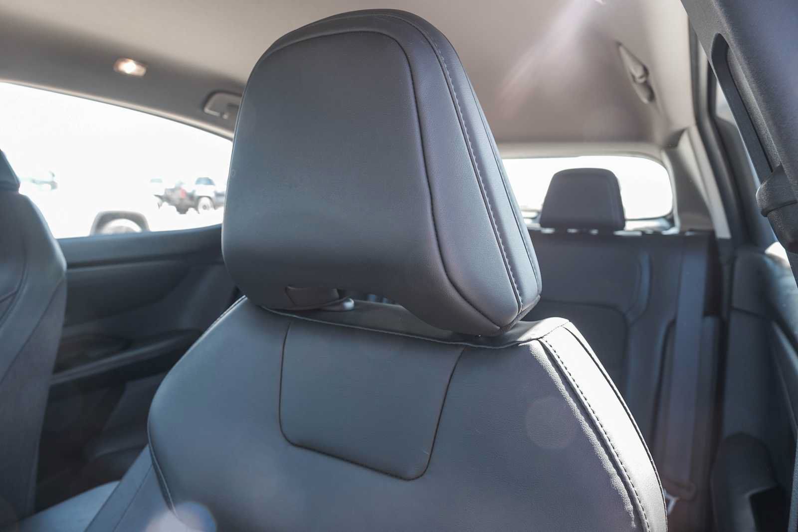 Used 2024 Nissan Ariya FWD image 22