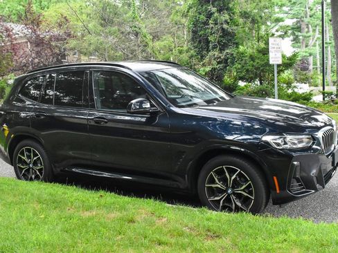 Used 2023 BMW X3 xDrive30i w/ M Sport Package AWD/4WD image 10