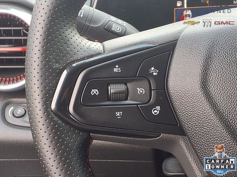 Certified 2025 Chevrolet Trax RS w/ Driver Confidence Package image 14