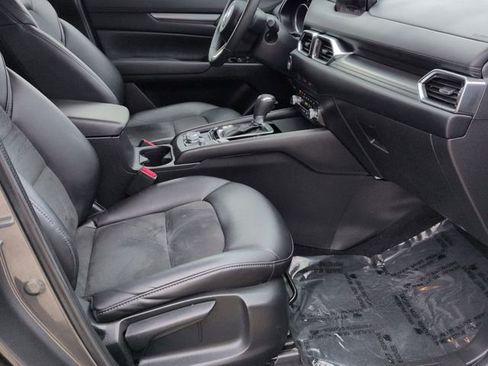 Used 2019 MAZDA CX-5 Touring image 29