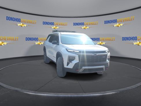 Used 2024 Chevrolet Traverse Z71 AWD/4WD image 9