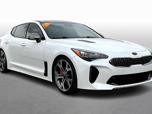 Used 2018 Kia Stinger GT1 image 10