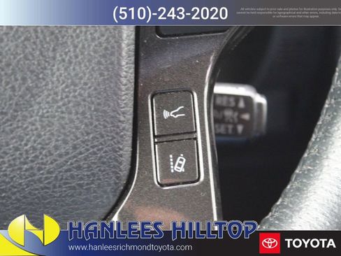 Used 2021 Toyota 4Runner TRD Off-Road image 38