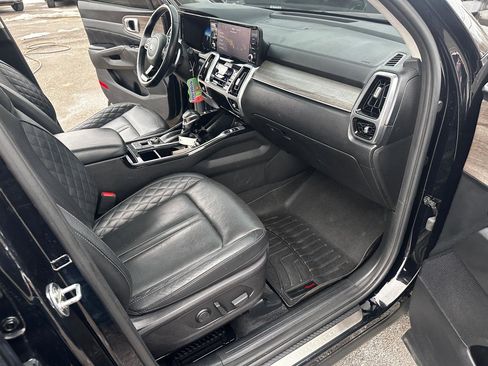 Used 2021 Kia Sorento SX Prestige image 24