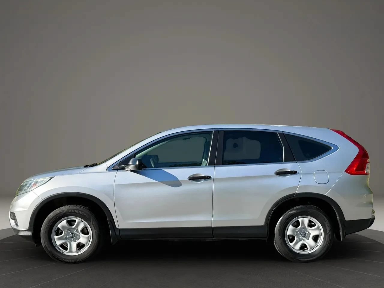 Used 2016 Honda CR-V LX image 9