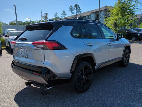 Used 2019 Toyota RAV4 XSE AWD/4WD image 6