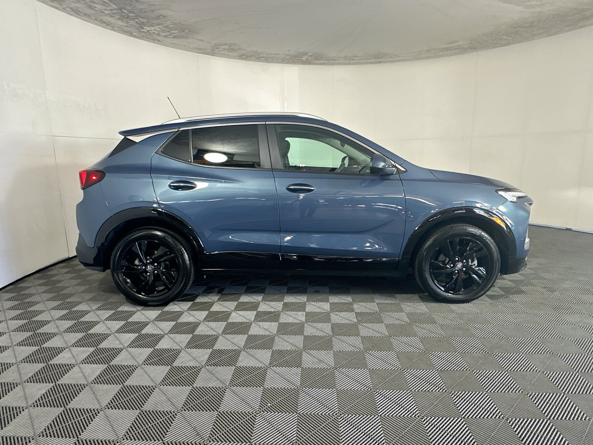 Used 2026 Buick Encore GX Sport Touring w/ Advanced Technology Package FWD image 2