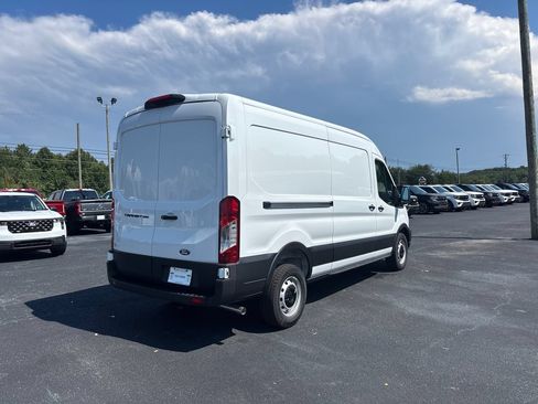 New 2026 Ford Transit 250 148 Medium Roof RWD image 5