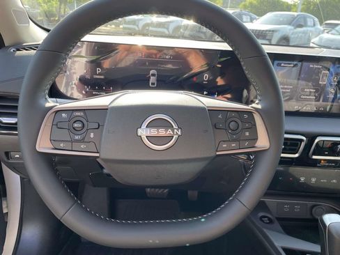 New 2026 Nissan Sentra SV w/ SV Convenience Package FWD image 21