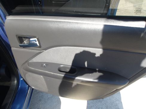 Used 2010 Ford Fusion SE image 7