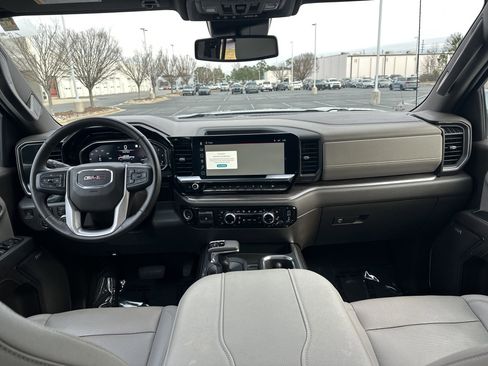 Used 2023 GMC Sierra 1500 SLT w/ SLT Premium Plus Package image 29