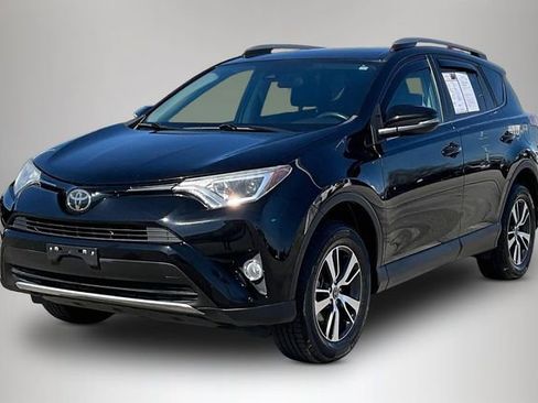 Used 2018 Toyota RAV4 XLE w/ Plus Extra Value Package image 2