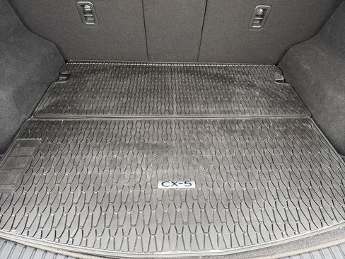 Used 2023 MAZDA CX-5 AWD 2.5 S w/ Premium Plus Pkg image 17