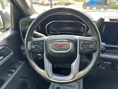 Used 2025 GMC Sierra 1500 SLT RWD image 26