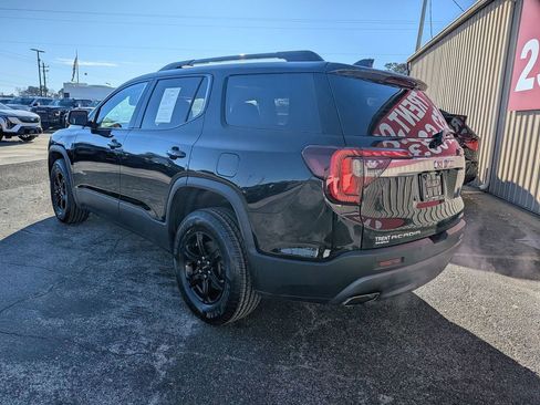 Certified 2022 GMC Acadia AT4 image 5