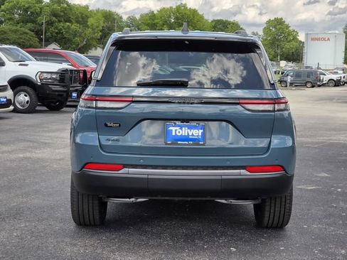 New 2026 Jeep Grand Cherokee Limited w/ Limited Altitude Package AWD/4WD image 5