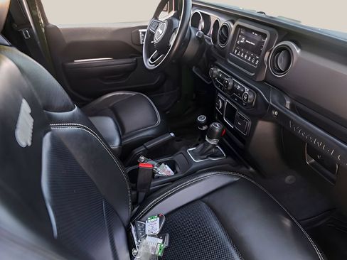 Used 2023 Jeep Wrangler Unlimited Sport AWD/4WD image 27