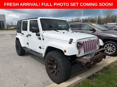 Used 2015 Jeep Wrangler Unlimited Sahara w/ Dual Top Group image 2