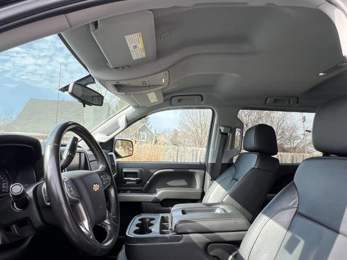 Used 2018 Chevrolet Silverado 1500 LT w/ All Star Edition image 32