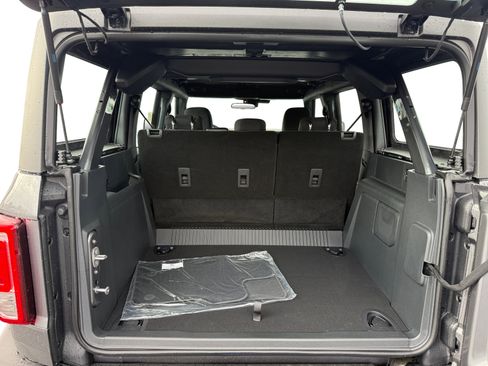 New 2025 Ford Bronco 4-Door image 17