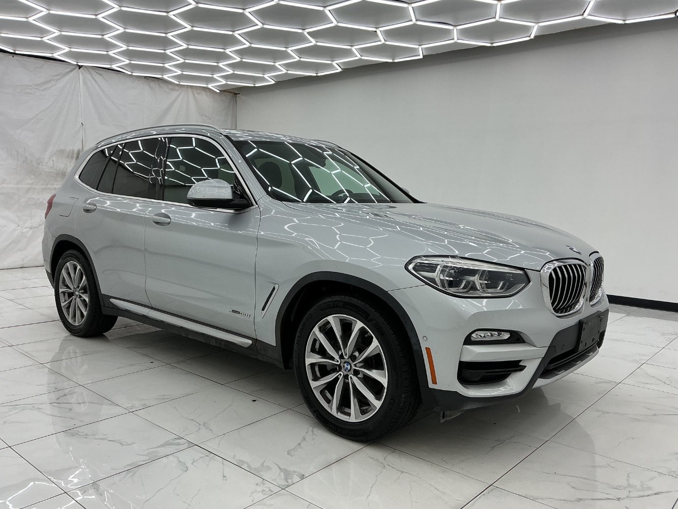Used 2018 BMW X3 xDrive30i AWD/4WD image 7
