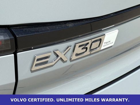 Certified 2025 Volvo EX30 Plus w/ Protection Package Premier AWD/4WD image 11