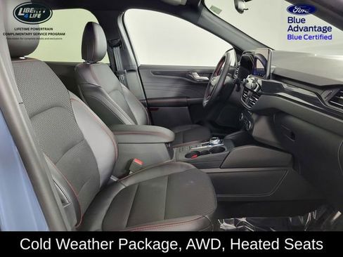 Certified 2025 Ford Escape ST-Line w/ Cold Weather Package image 18