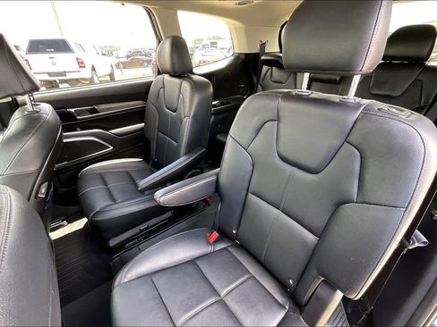 Used 2022 Kia Telluride SX FWD image 19