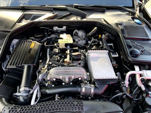 Used 2015 Mercedes-Benz C 300 Sedan w/ Multimedia Package image 28
