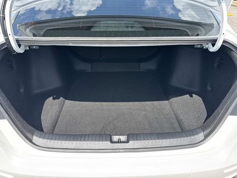 Used 2026 Honda Accord EX-L image 13