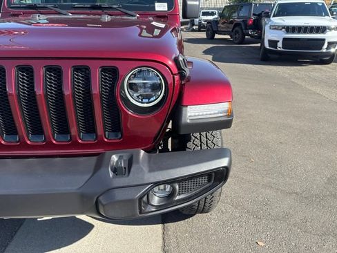 Certified 2021 Jeep Wrangler Unlimited Sahara AWD/4WD image 11