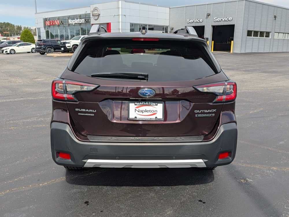 Used 2023 Subaru Outback Touring XT AWD/4WD image 6
