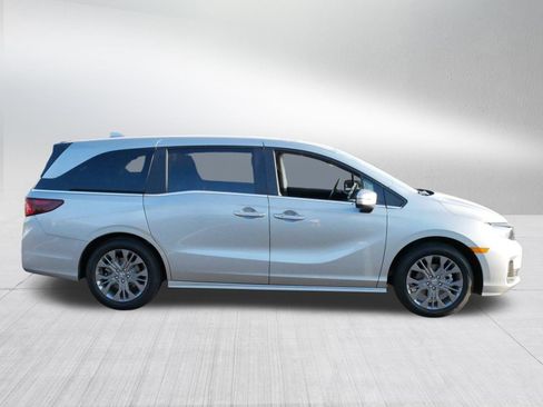Used 2026 Honda Odyssey Touring image 8