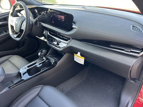 New 2026 Buick Envista Avenir image 12