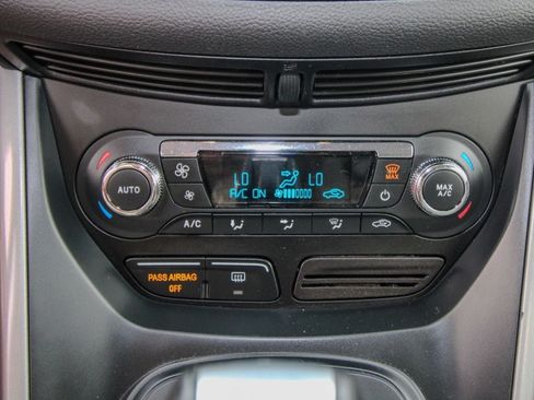 Used 2016 Ford Escape SE w/ SE Leather Comfort Package AWD/4WD image 26
