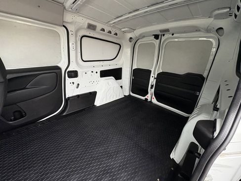 Used 2021 RAM ProMaster City Tradesman SLT image 21