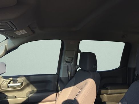 Used 2022 Chevrolet Silverado 1500 Custom w/ LPO, Dark Essentials Package image 20