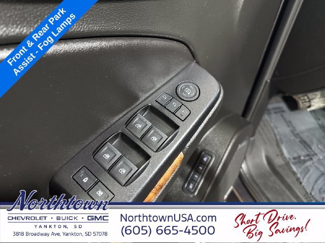 Used 2018 Chevrolet Tahoe Premier AWD/4WD image 12