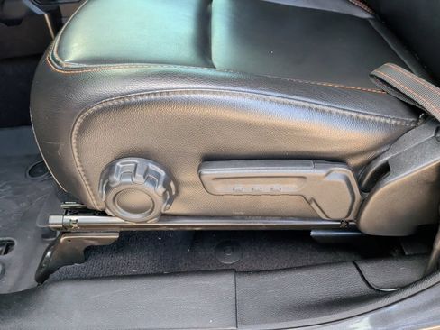 Used 2021 Jeep Gladiator Mojave AWD/4WD image 13